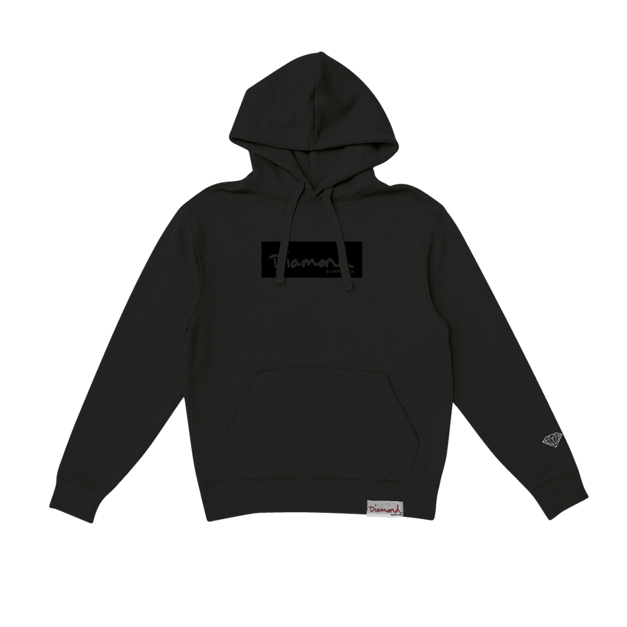 Modelo usando Moletom Com Capuz Diamond Tonal Box Logo Masculino, cor BLACK.